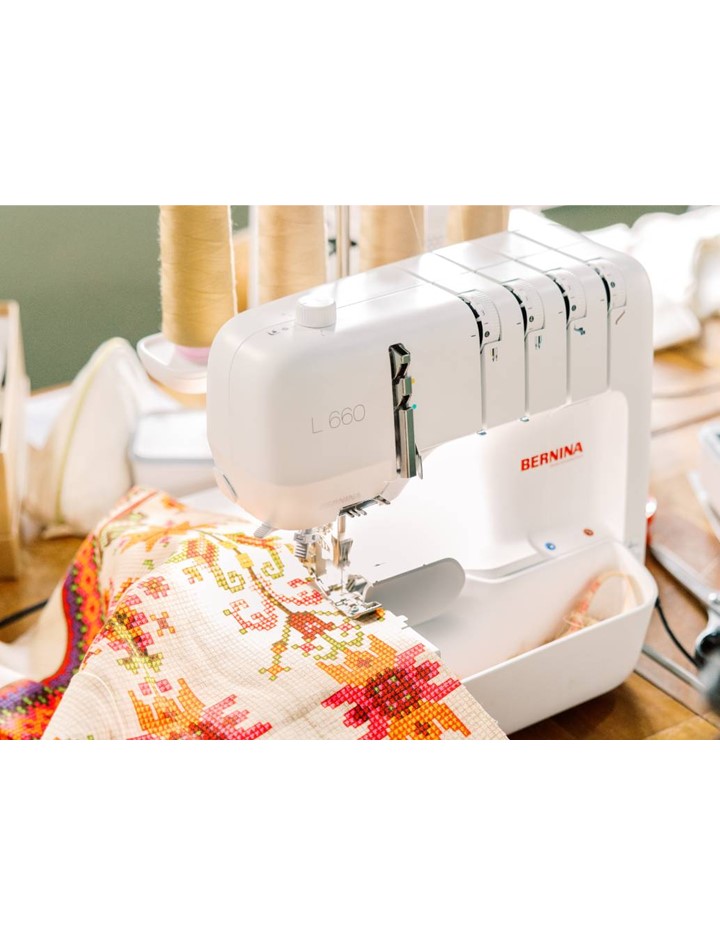 Bernina L660 